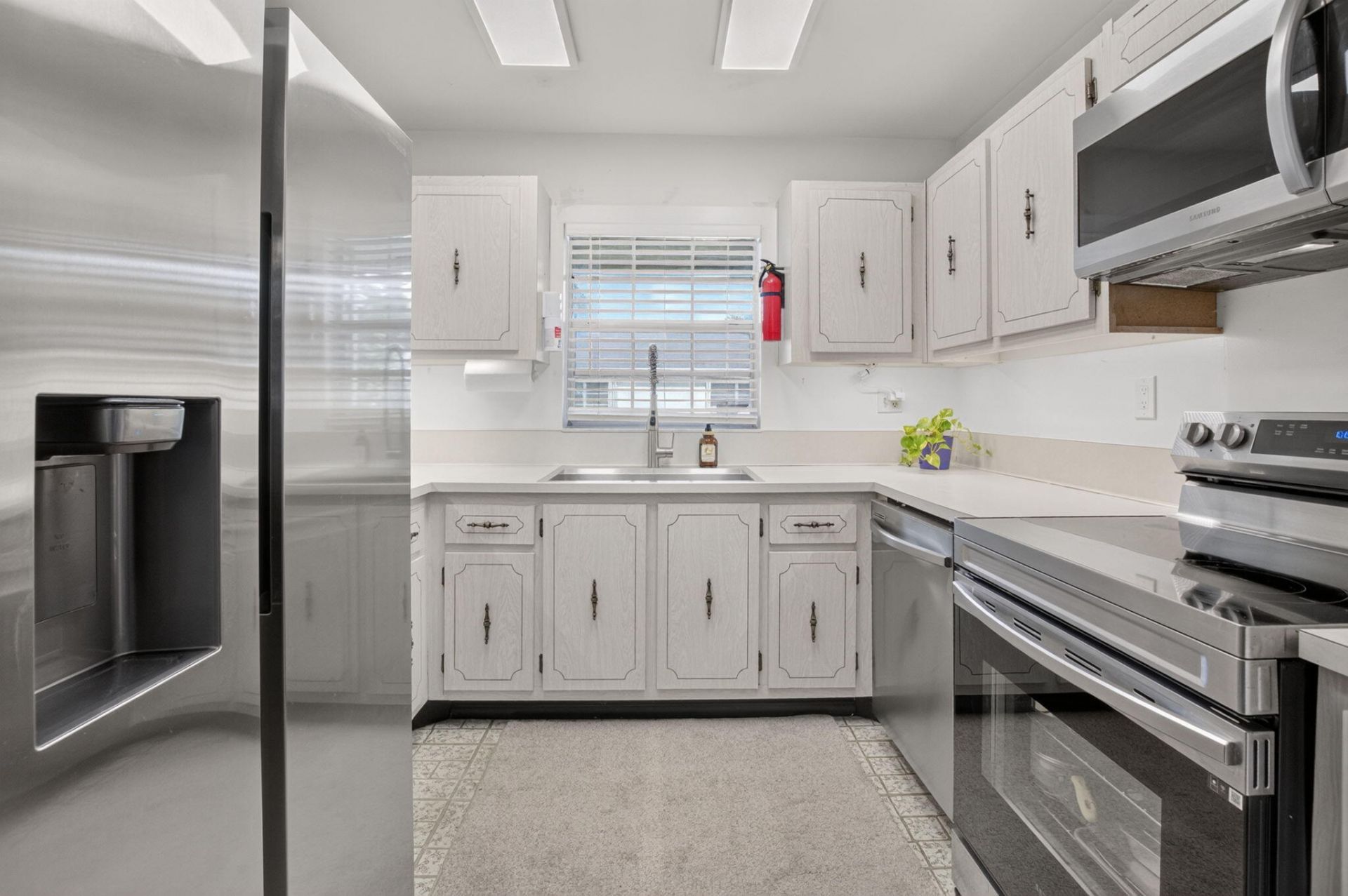 5037 Lakefront Boulevard, Unit A, Delray Beach, FL 33484 Photo