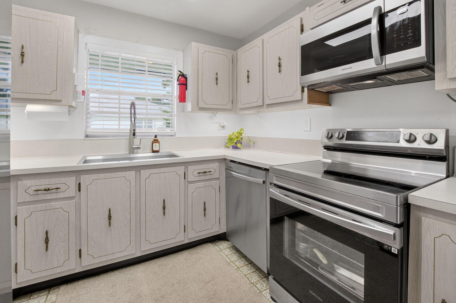 5037 Lakefront Boulevard, Unit A, Delray Beach, FL 33484 Photo