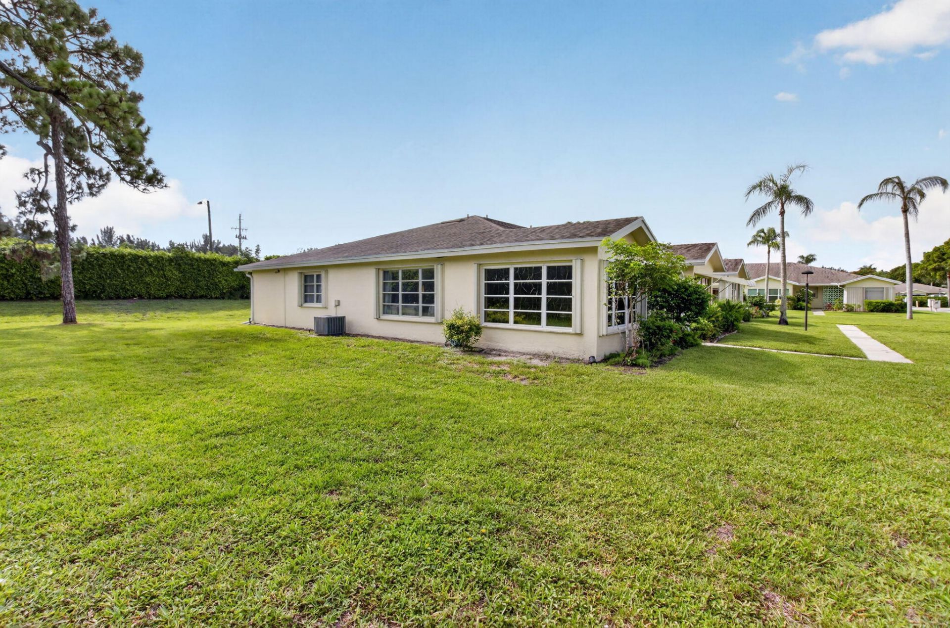 5037 Lakefront Boulevard, Unit A, Delray Beach, FL 33484 Photo