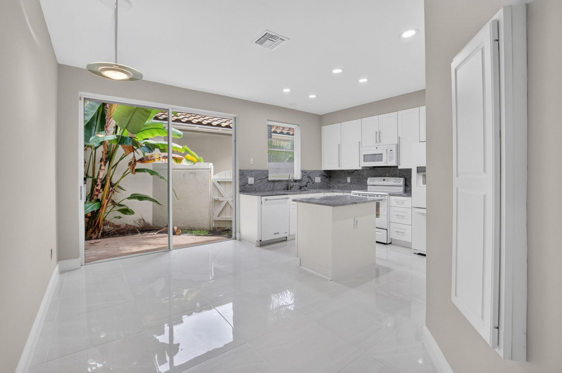 5183 NW 26th Circle, Boca Raton, FL 33496 Photo