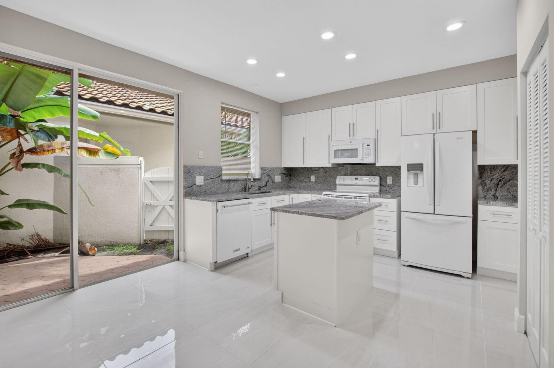 5183 NW 26th Circle, Boca Raton, FL 33496 Photo