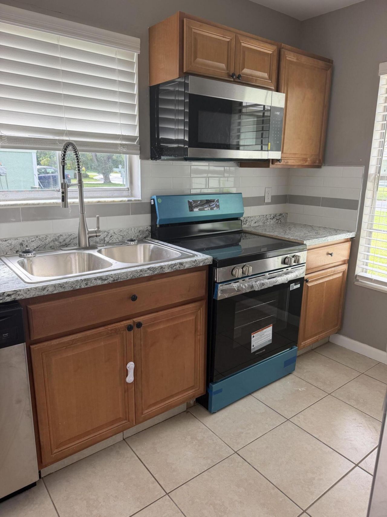 1456 SE Rivergreen Circle, Port Saint Lucie, FL 34952 Photo