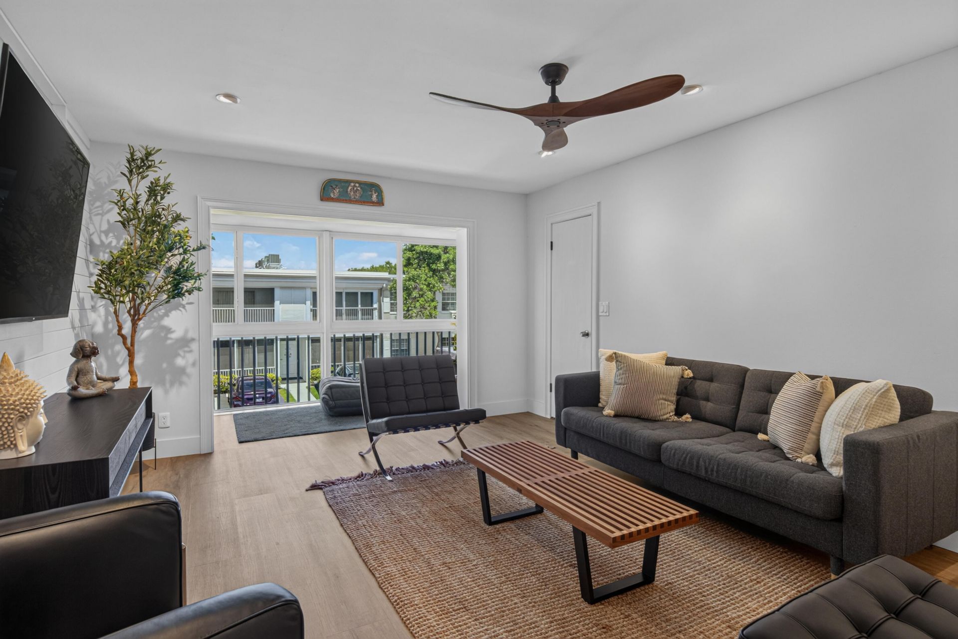 6515 Bay Club Drive, Unit 4, Fort Lauderdale, FL 33308 Photo
