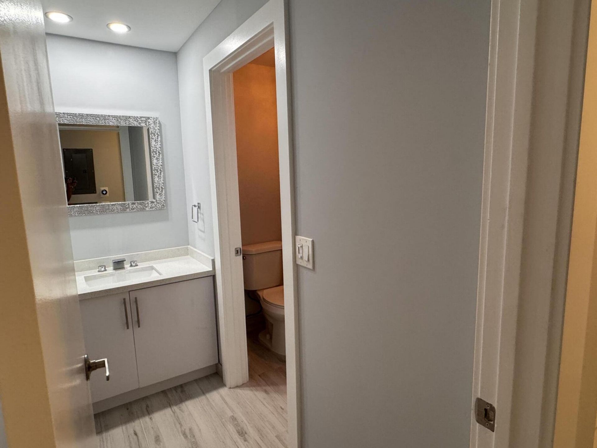 6936 SW 39th Street, Unit D203, Davie, FL 33314 Photo