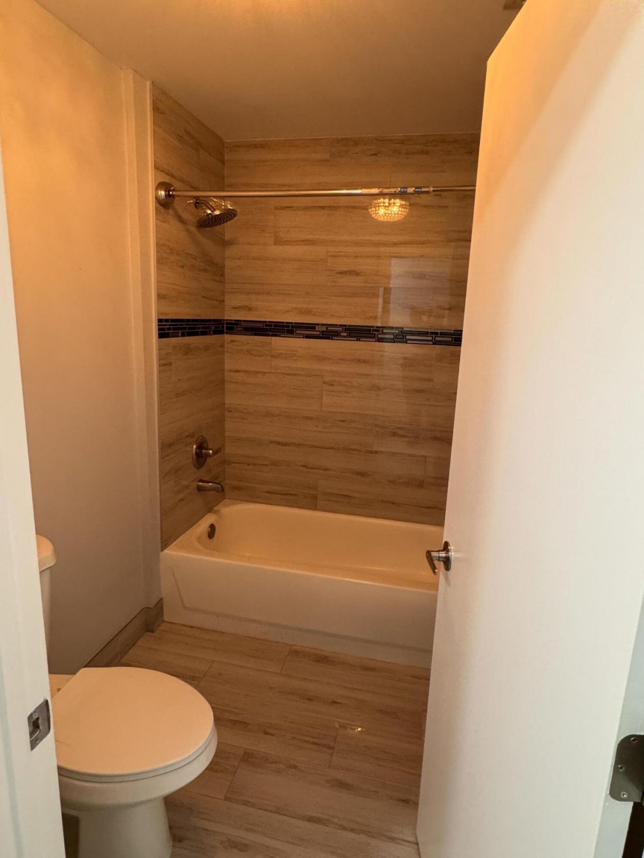 6936 SW 39th Street, Unit D203, Davie, FL 33314 Photo