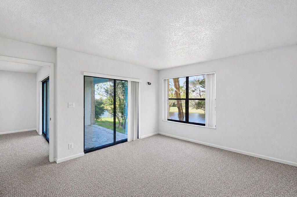2322 S Cypress Bend Drive, Unit 311, Pompano Beach, FL 33069 Photo