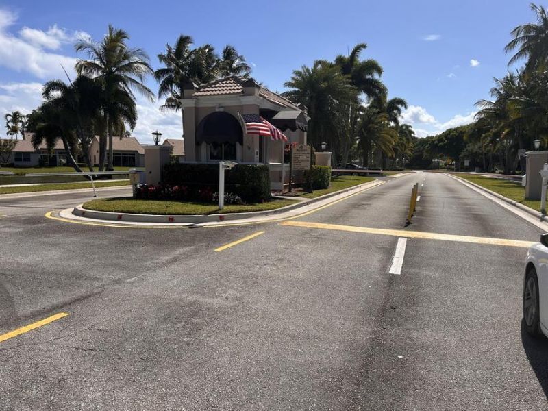 8884 Shoal Creek Lane, Boynton Beach, FL 33472 Photo