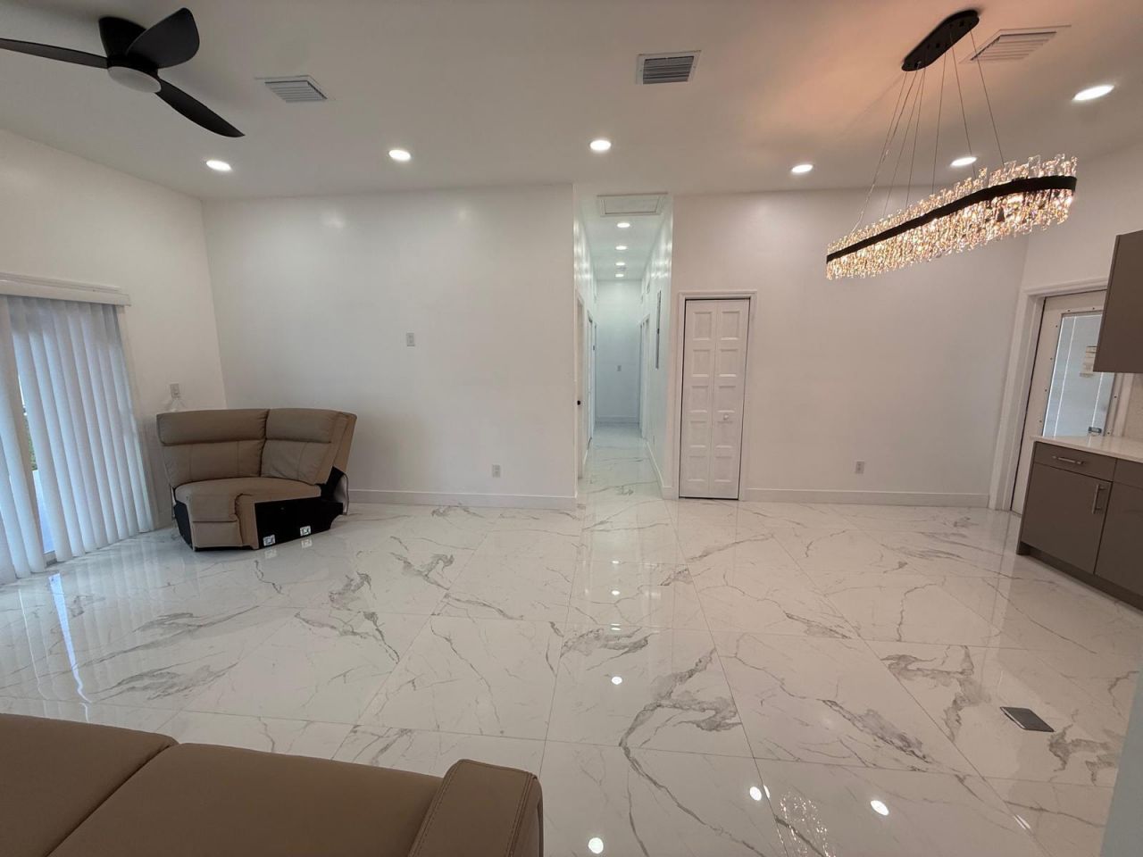 6319 Southgate Boulevard, Margate, FL 33068 Photo