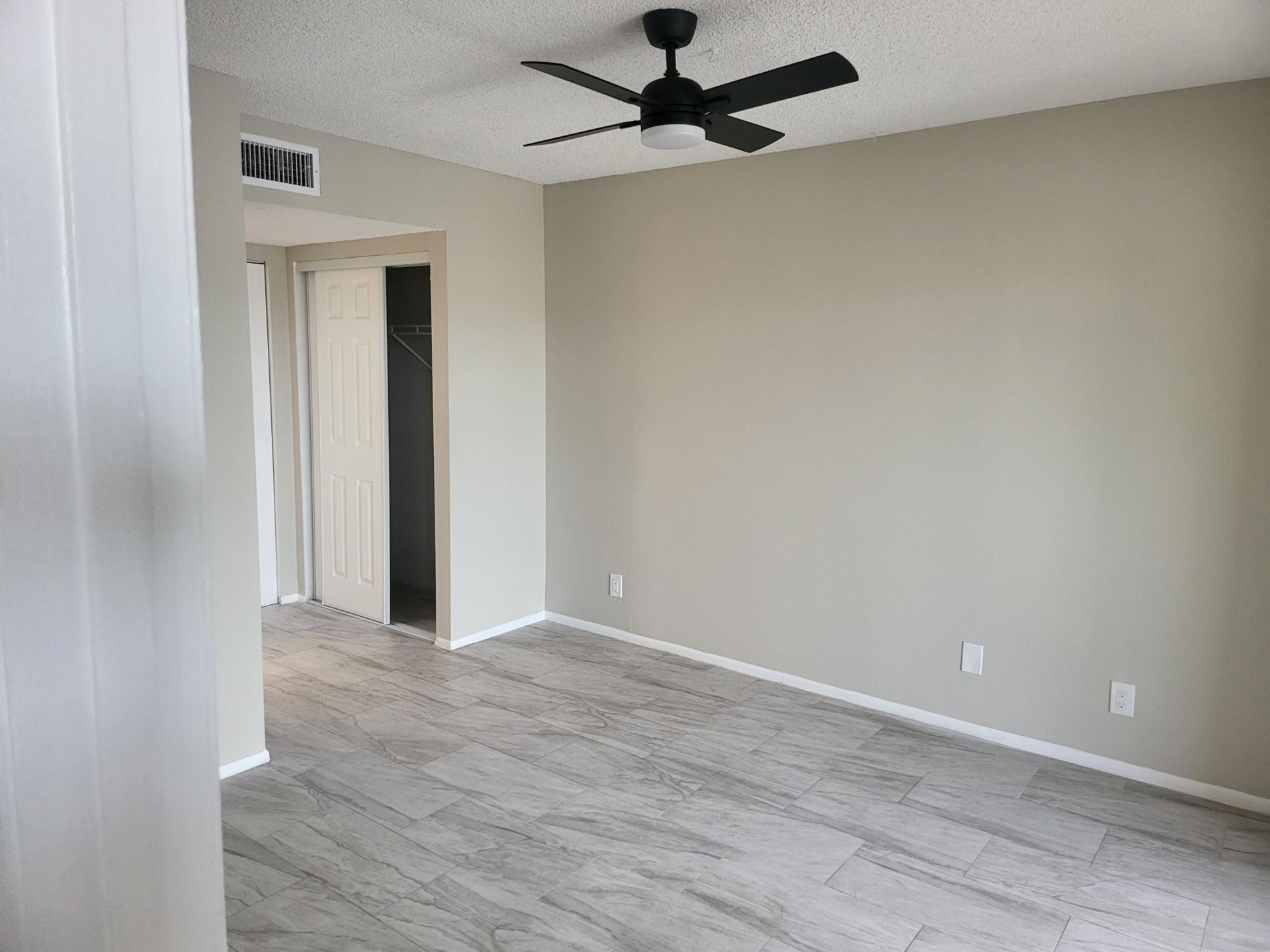 1562 SE Royal Green Circle, Unit 201, Port Saint Lucie, FL 34952 Photo