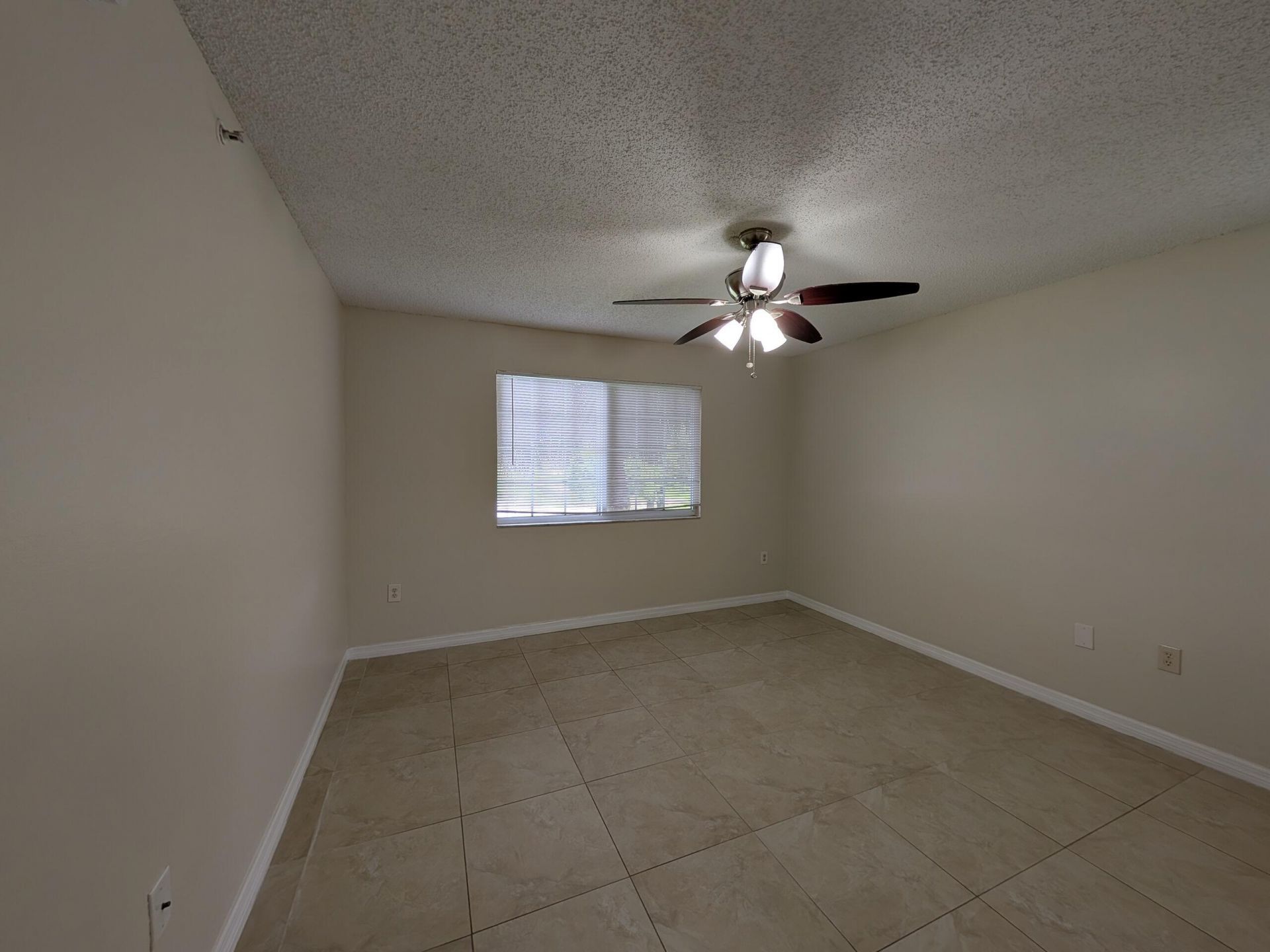 5011 Wiles Road, Unit 208, Coconut Creek, FL 33073 Photo