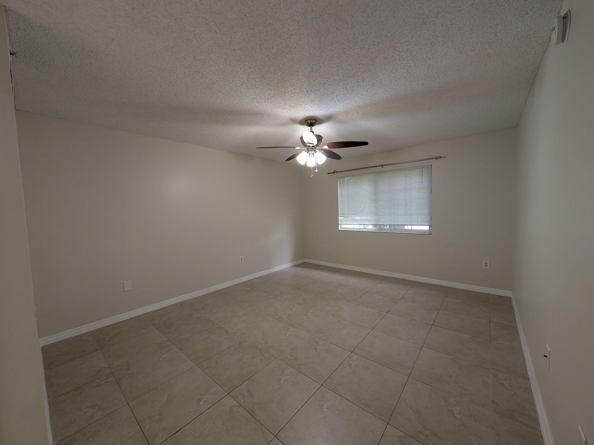 5011 Wiles Road, Unit 208, Coconut Creek, FL 33073 Photo