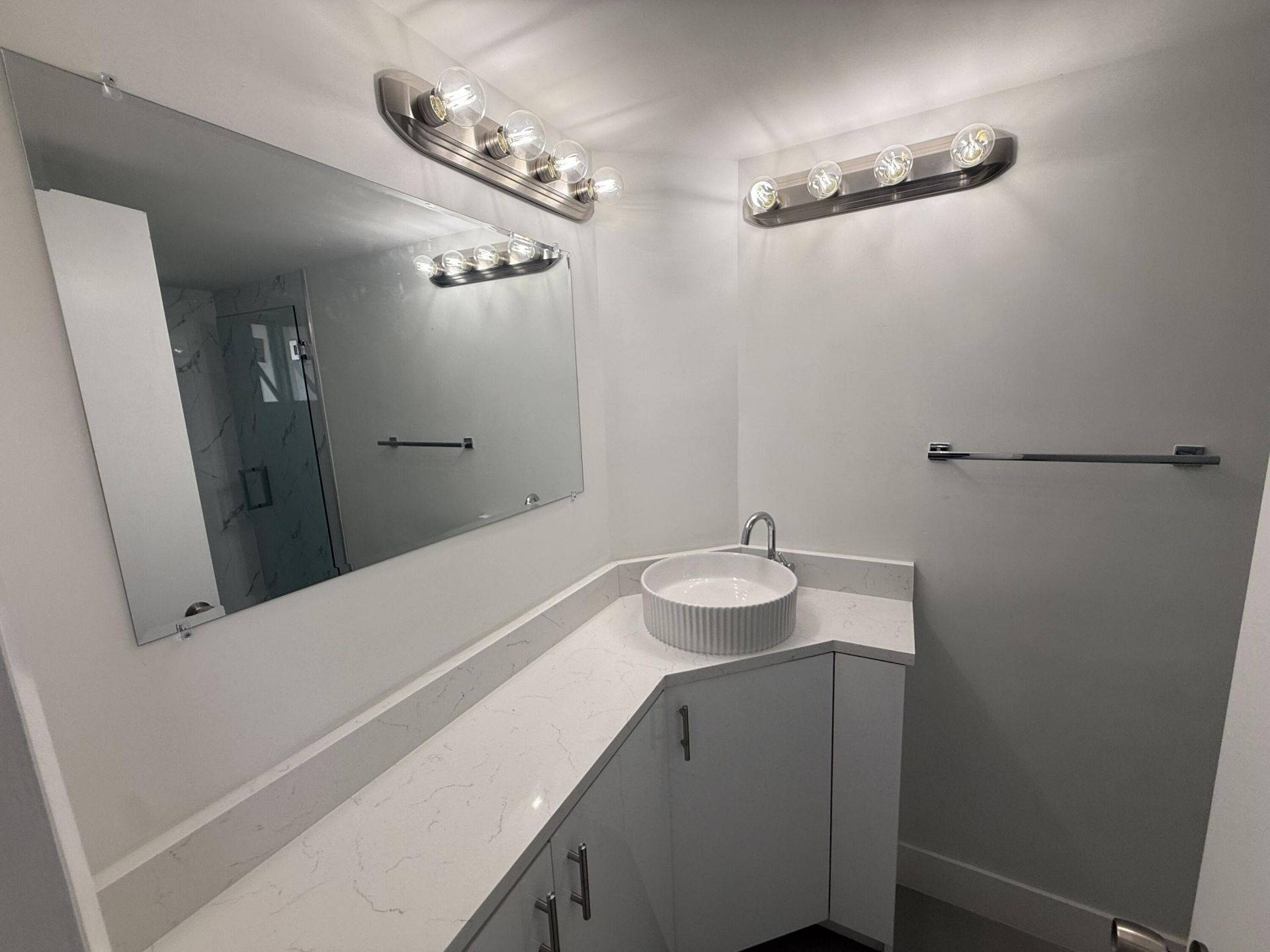 1300 NE 191st Street, Unit A305, Miami, FL 33179 Photo