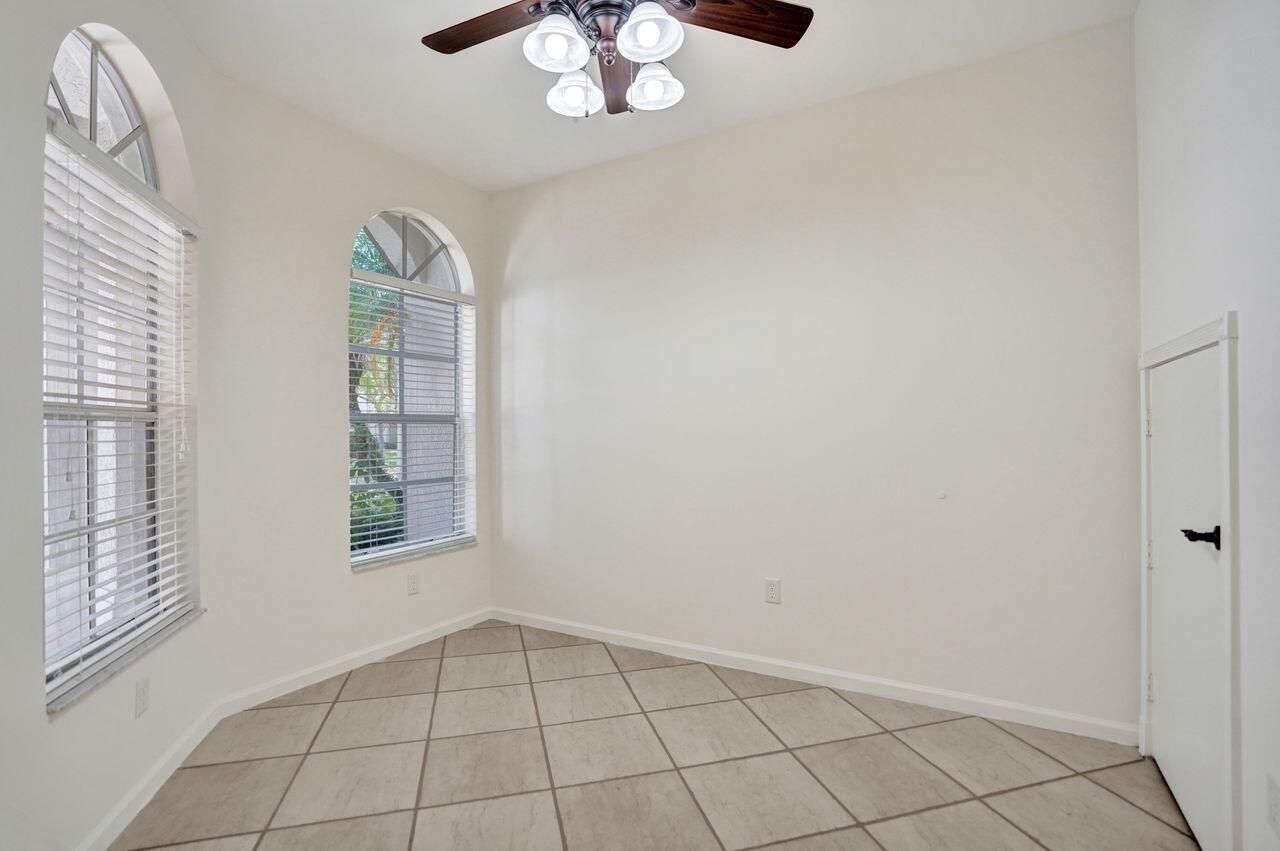 6379 Bella Circle W, Unit 606, Boynton Beach, FL 33437 Photo