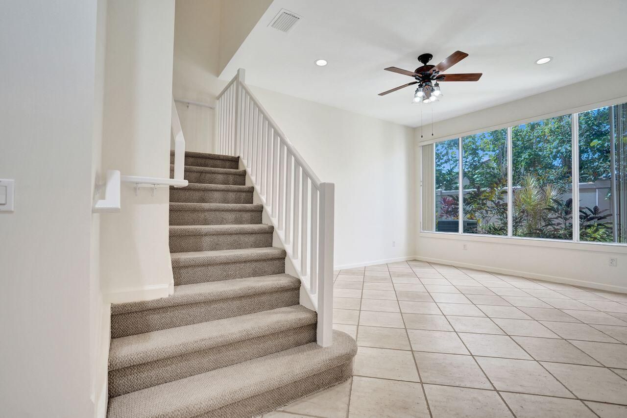 6379 Bella Circle W, Unit 606, Boynton Beach, FL 33437 Photo