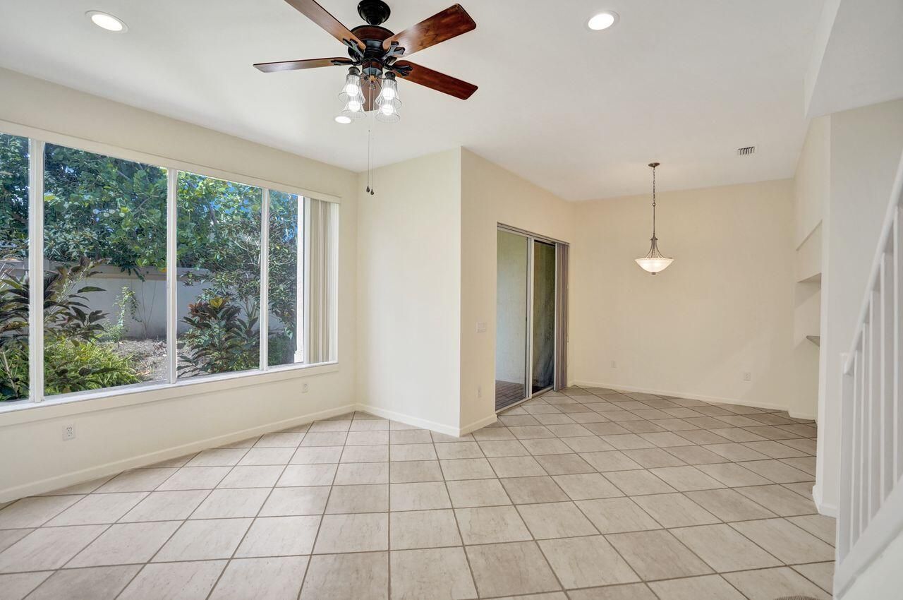 6379 Bella Circle W, Unit 606, Boynton Beach, FL 33437 Photo