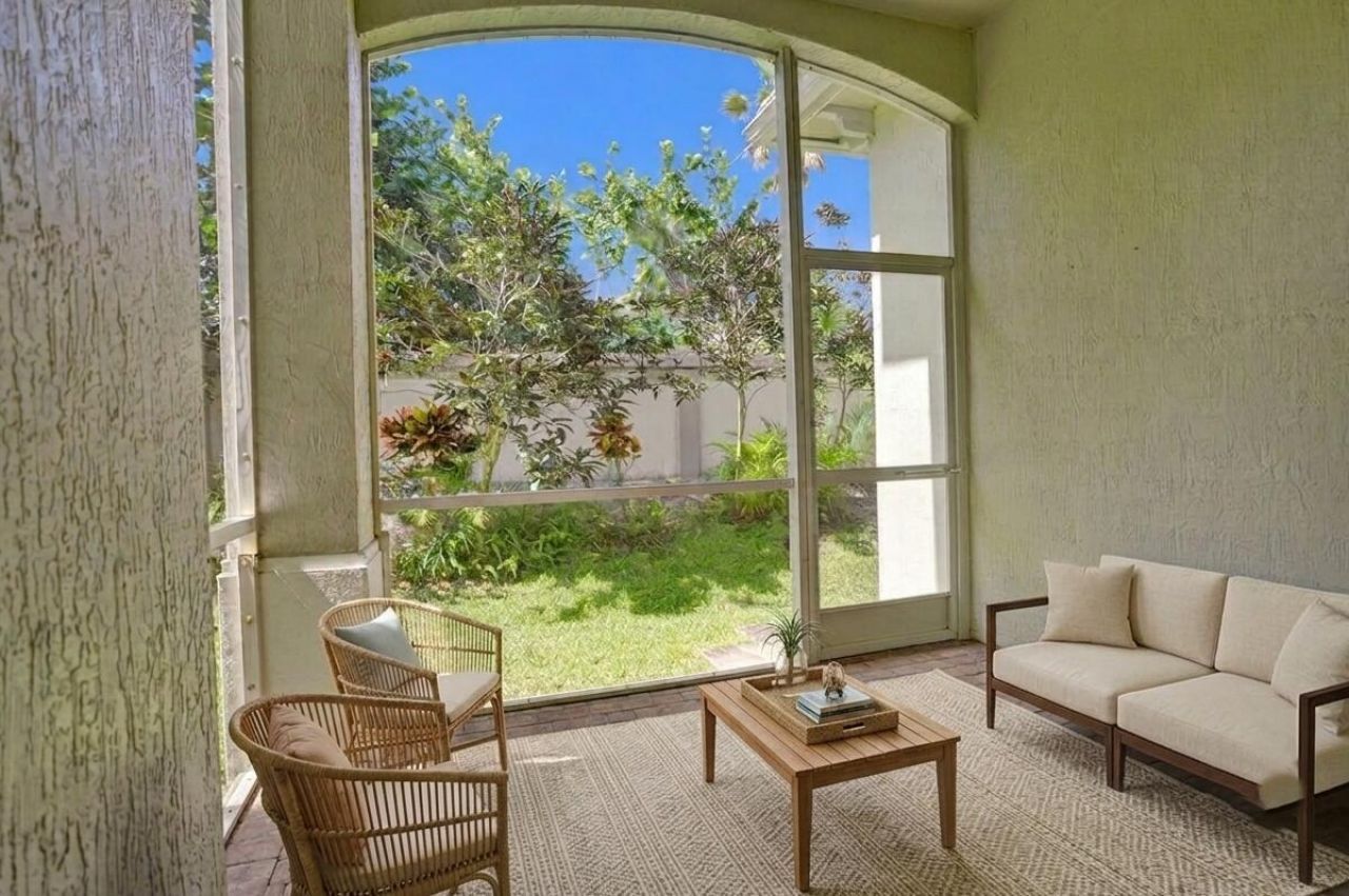 6379 Bella Circle W, Unit 606, Boynton Beach, FL 33437 Photo