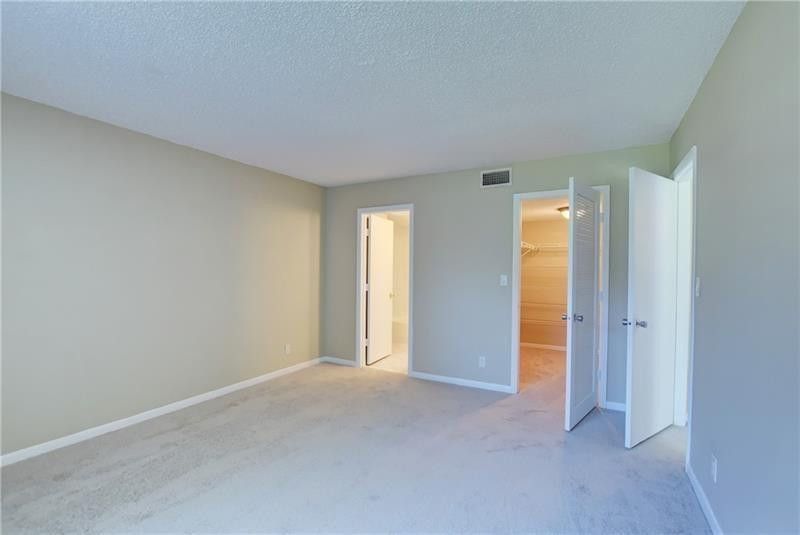 8735 Ramblewood Drive, Unit 212, Coral Springs, FL 33071 Photo