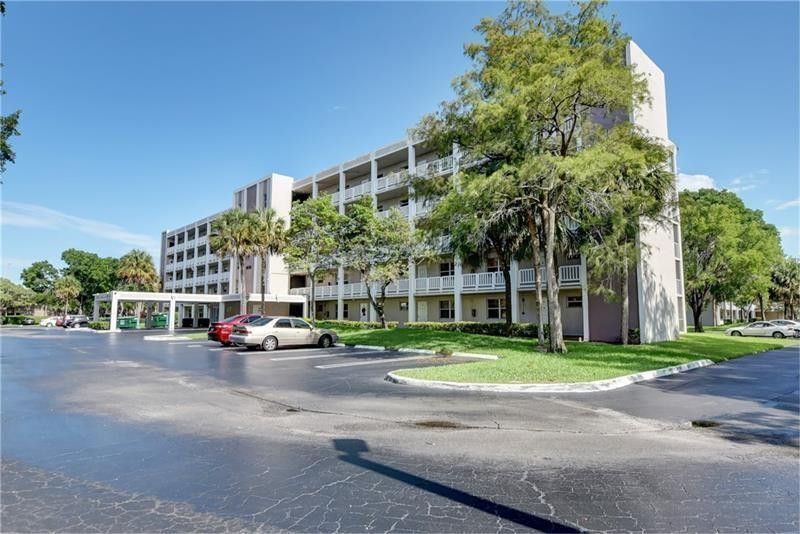 8735 Ramblewood Drive, Unit 212, Coral Springs, FL 33071 Photo