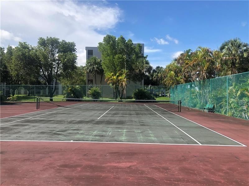 8735 Ramblewood Drive, Unit 212, Coral Springs, FL 33071 Photo