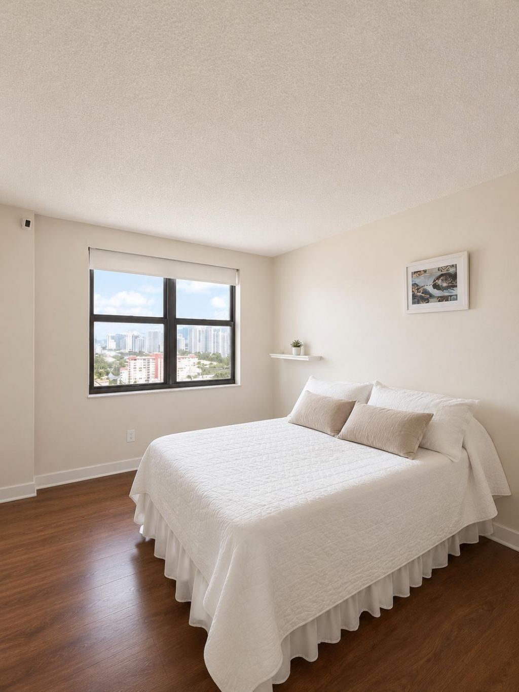 1985 S Ocean Drive, Unit 22N, Hallandale Beach, FL 33009 Photo