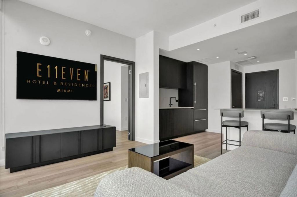 20 NE 11th Street, Unit 2709, Miami, FL 33132 Photo
