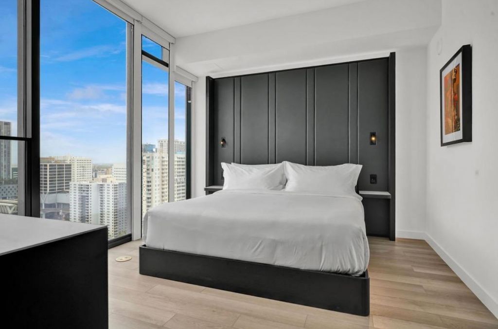 20 NE 11th Street, Unit 2709, Miami, FL 33132 Photo