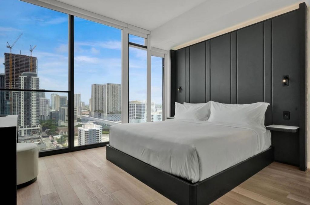 20 NE 11th Street, Unit 2709, Miami, FL 33132 Photo