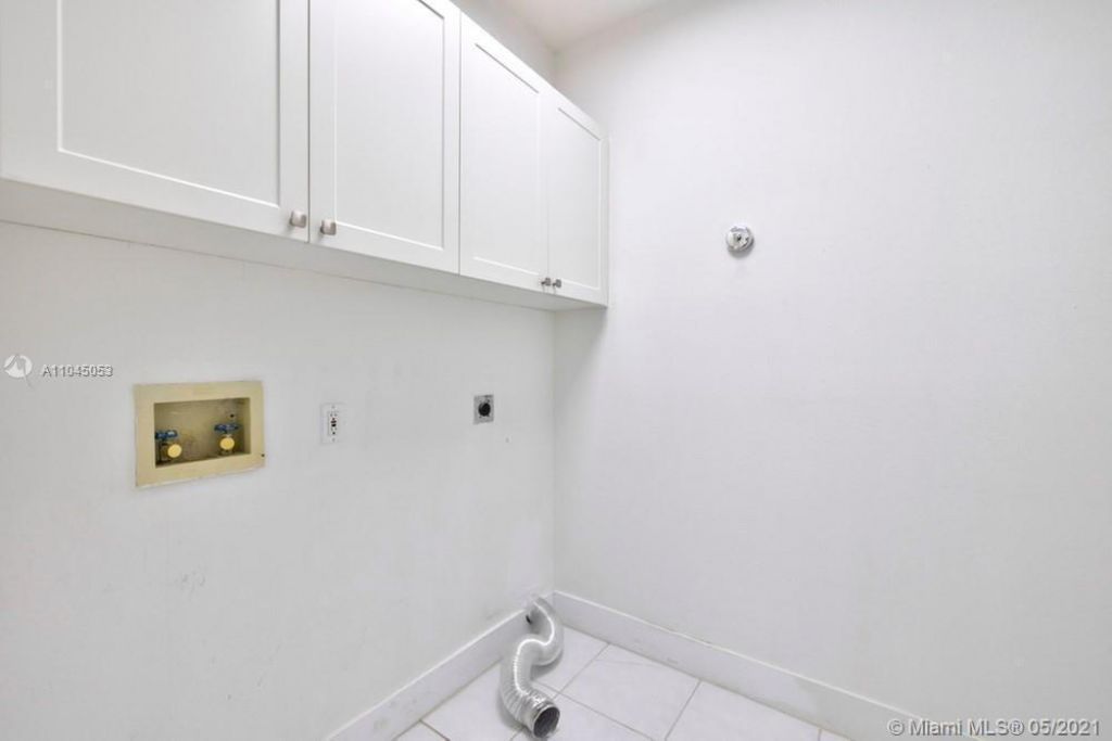 12375 NW 10th Drive, Unit B-1, Coral Springs, FL 33071 Photo