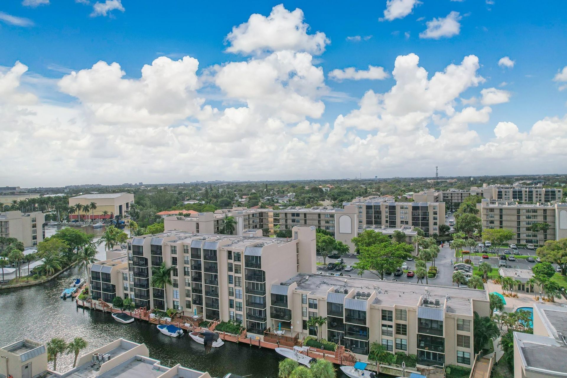 6 Royal Palm Way, Unit 303, Boca Raton, FL 33432 Photo