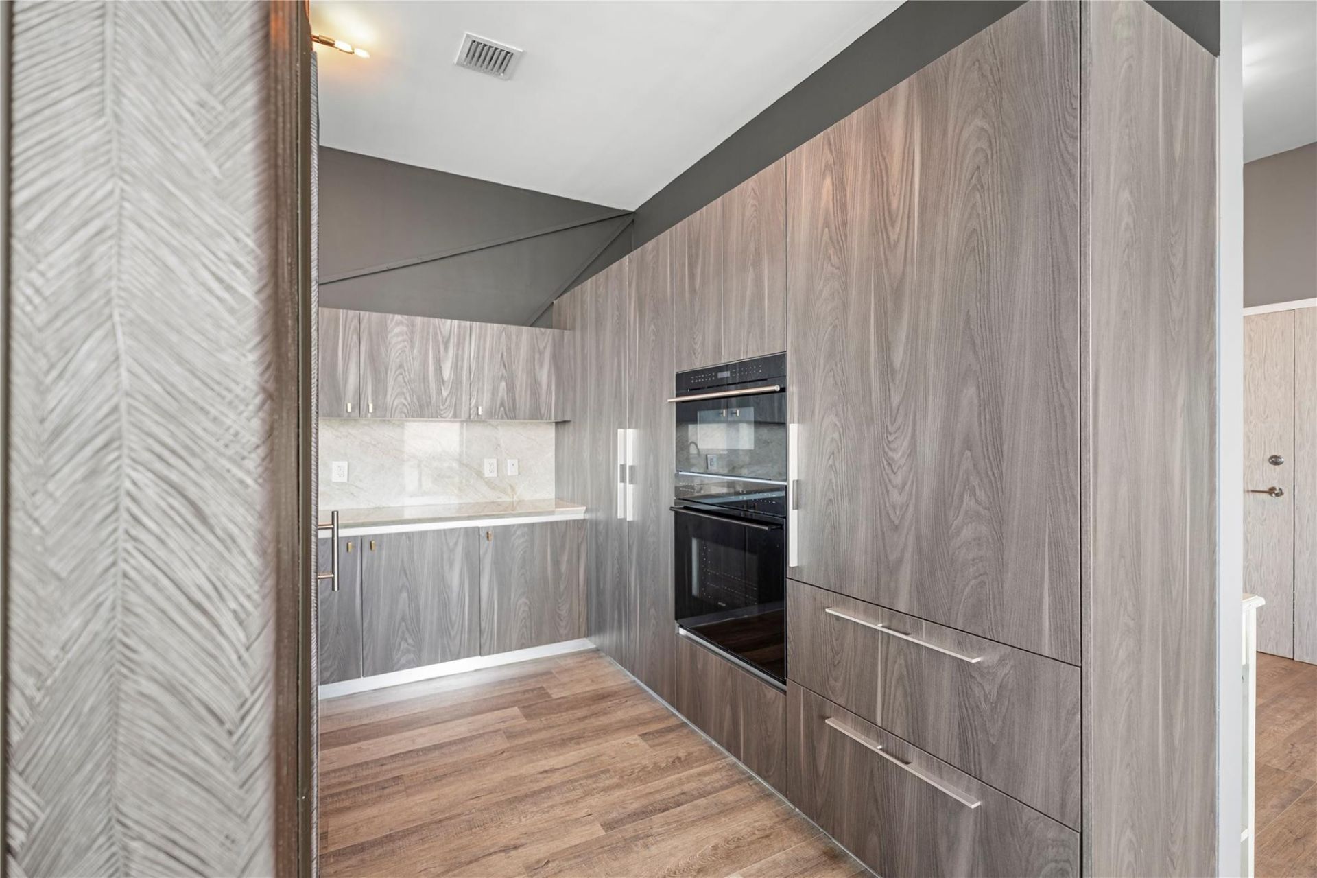 480 NE 31st Street, Miami, FL 33137 Photo