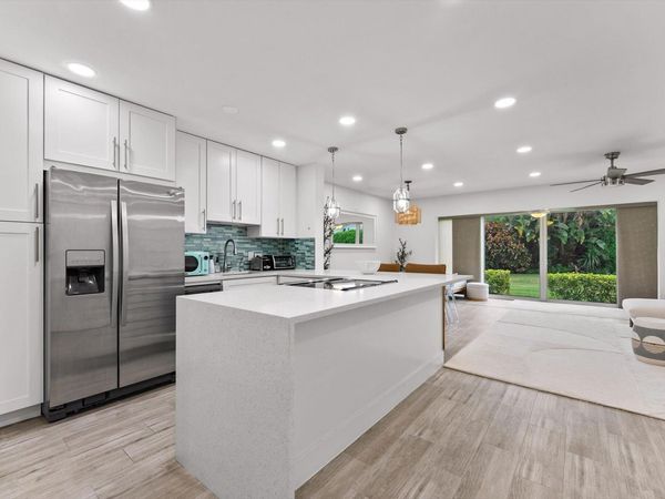 5720 Old Ocean Boulevard, Unit 4w, Ocean Ridge, FL 33435