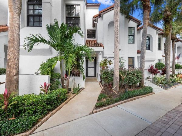 2379 Treasure Isle Drive, Unit 24, Palm Beach Gardens, FL 33410