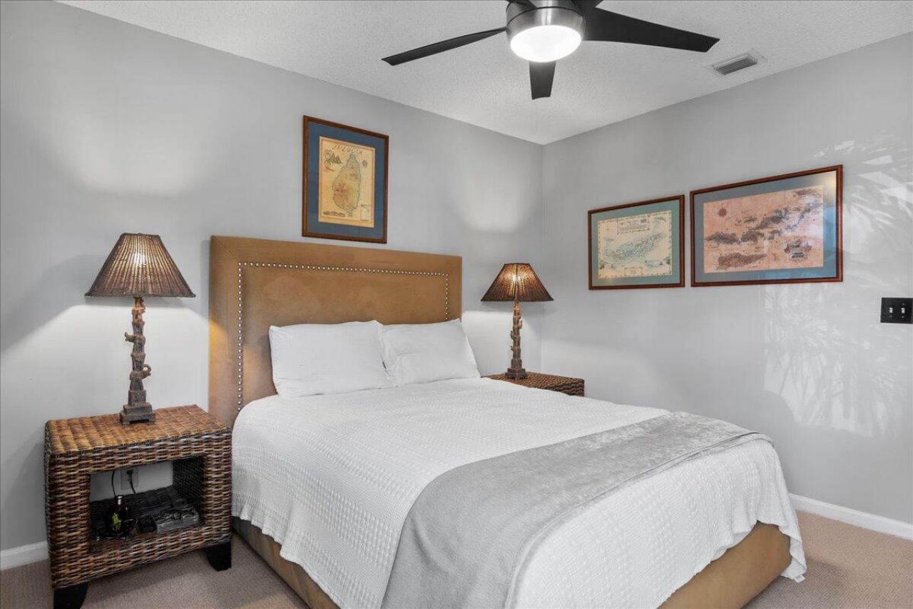 2379 Treasure Isle Drive, Unit 24, Palm Beach Gardens, FL 33410 Photo