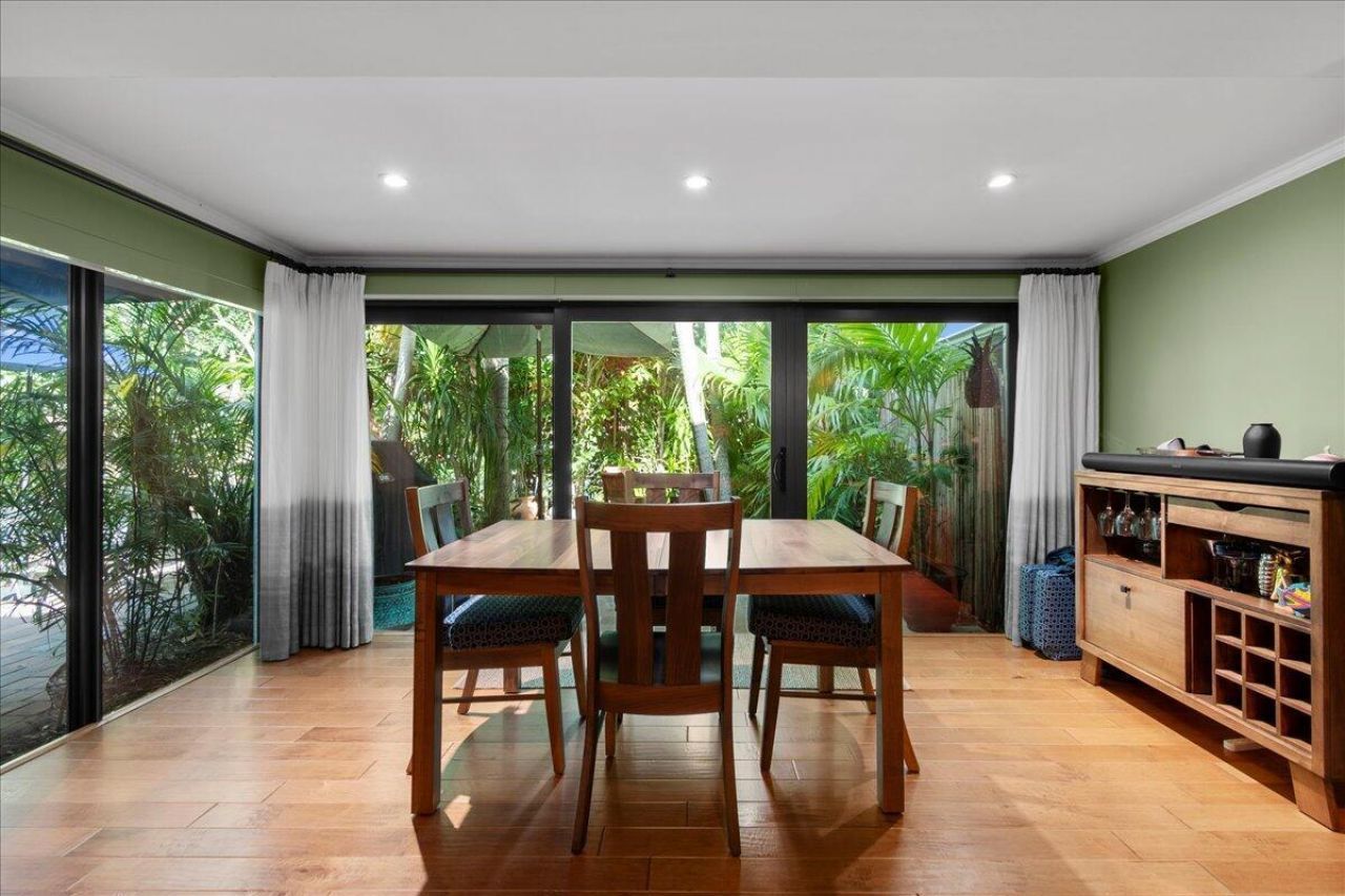 2379 Treasure Isle Drive, Unit 24, Palm Beach Gardens, FL 33410 Photo