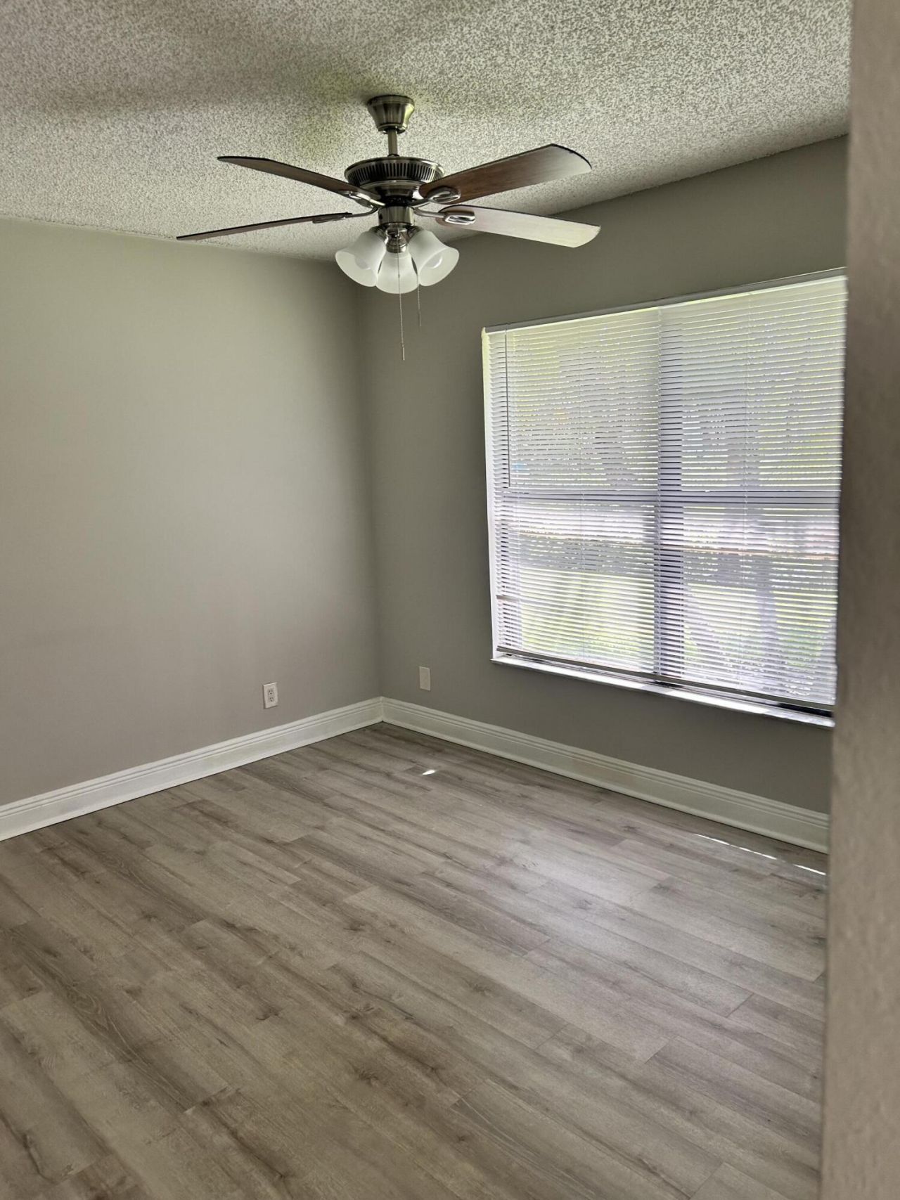 1504 Lake Crystal Drive, Unit B, West Palm Beach, FL 33411 Photo