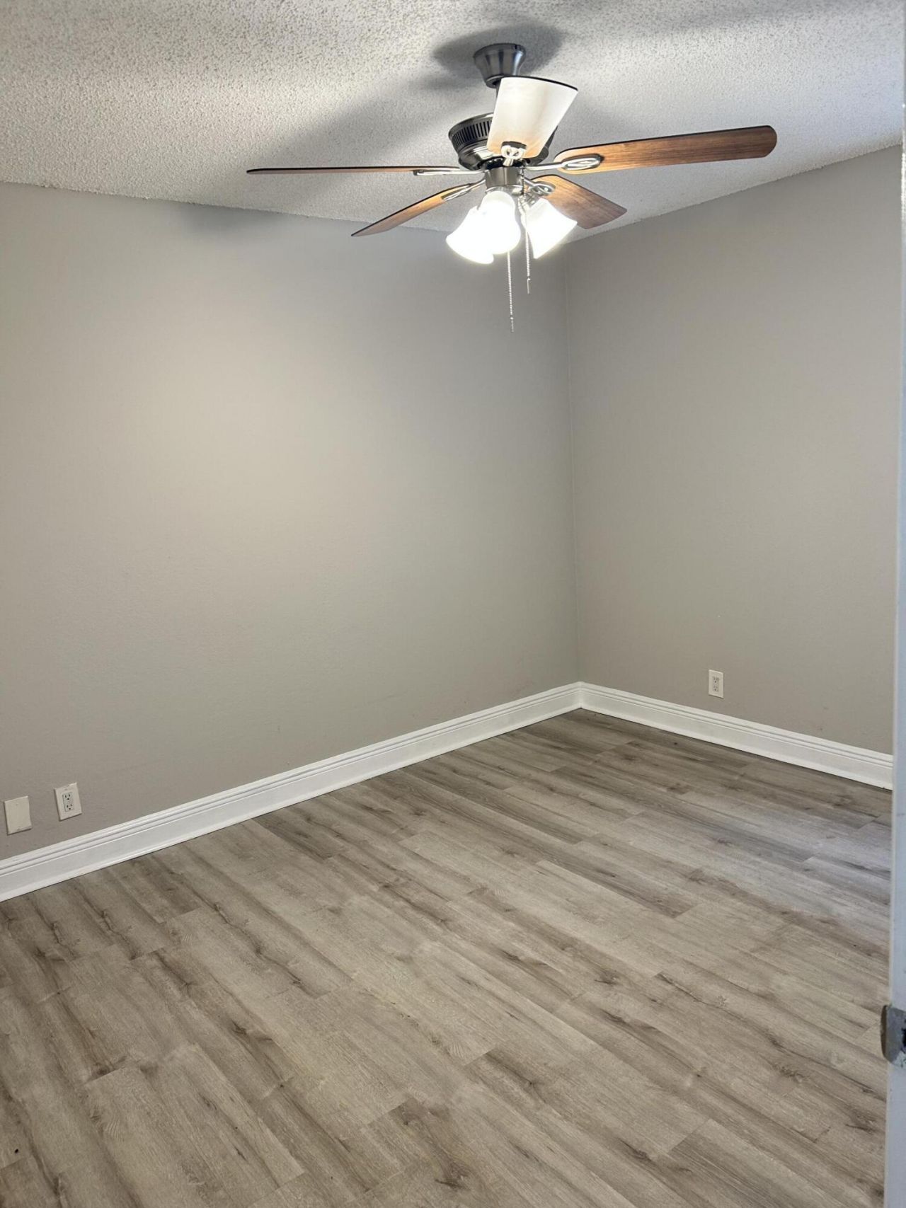 1504 Lake Crystal Drive, Unit B, West Palm Beach, FL 33411 Photo