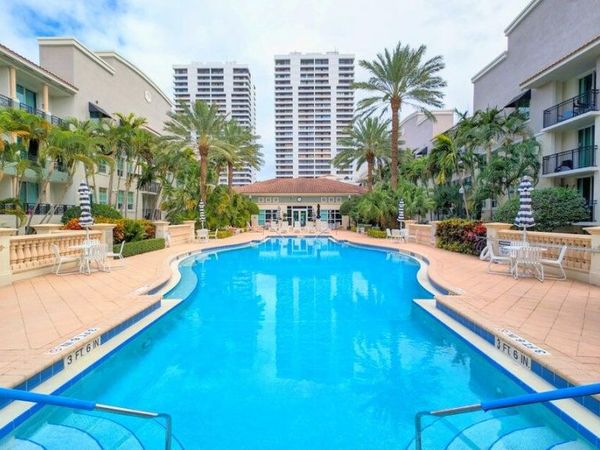 600 S Dixie Highway, Unit 841, West Palm Beach, FL 33401