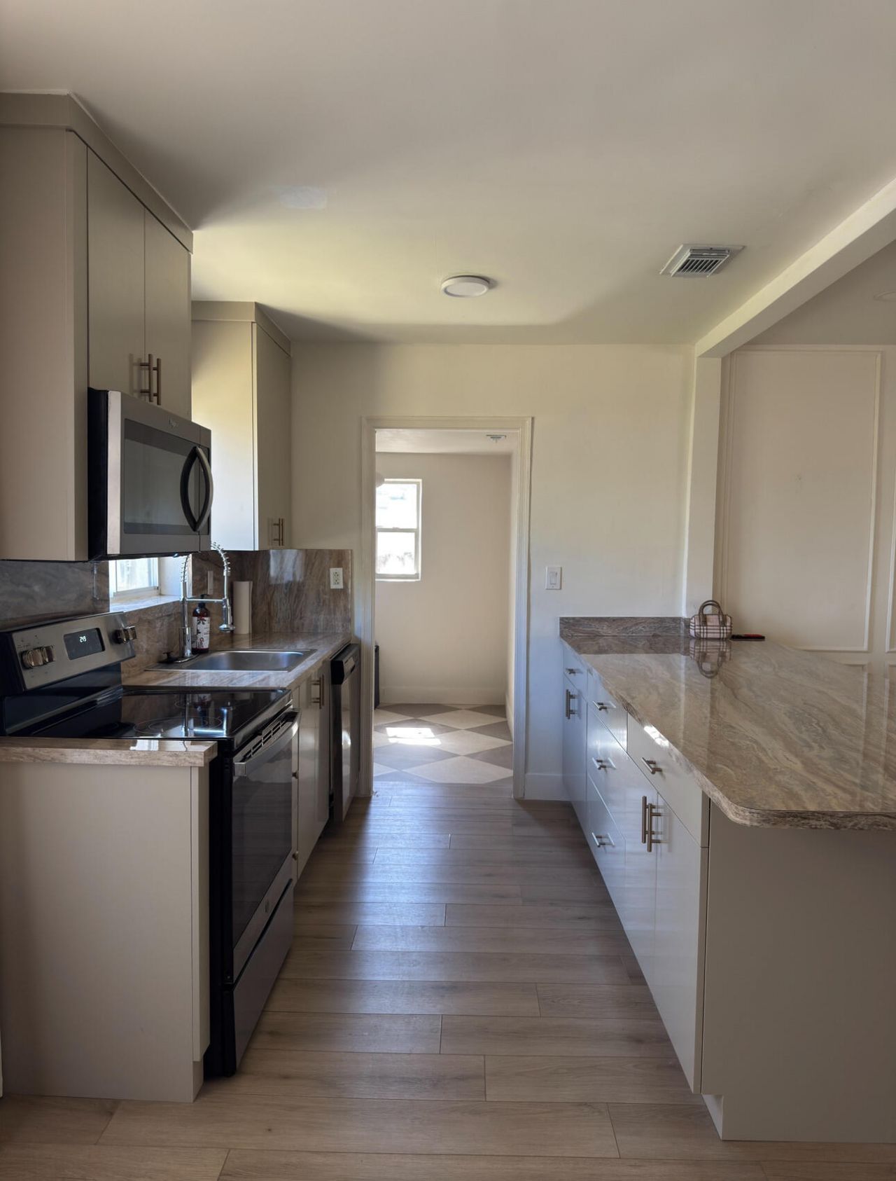 2648 Washington Street, Hollywood, FL 33020 Photo