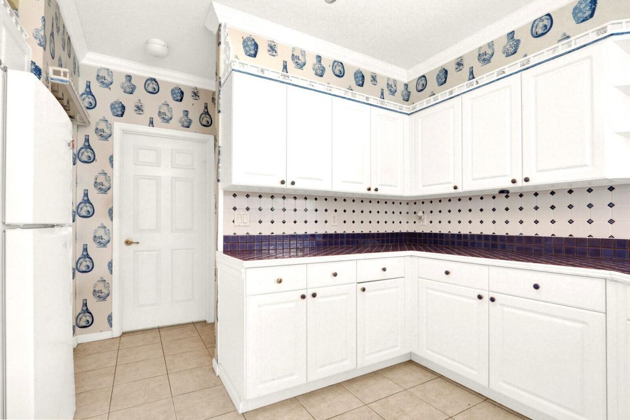 3167 El Camino, West Palm Beach, FL 33409 Photo