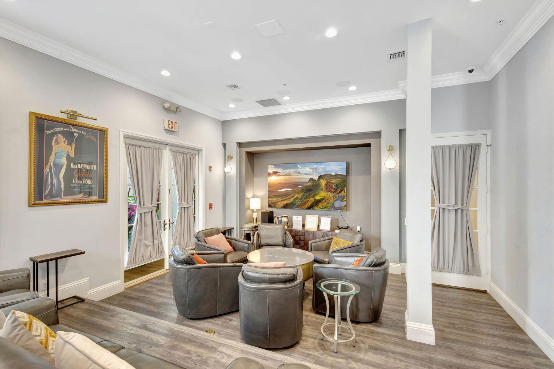 780 S Sapodilla Avenue, Unit 203, West Palm Beach, FL 33401 Photo
