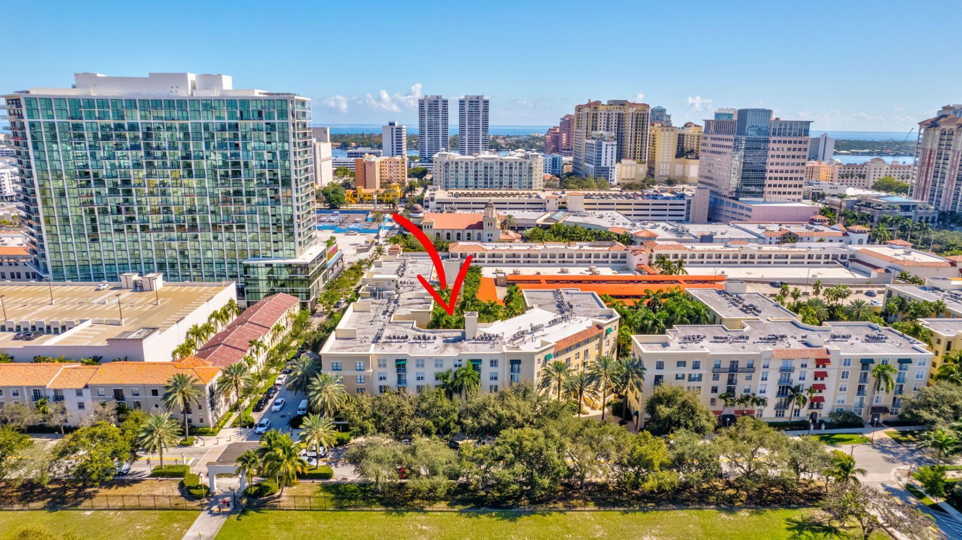 780 S Sapodilla Avenue, Unit 203, West Palm Beach, FL 33401 Photo
