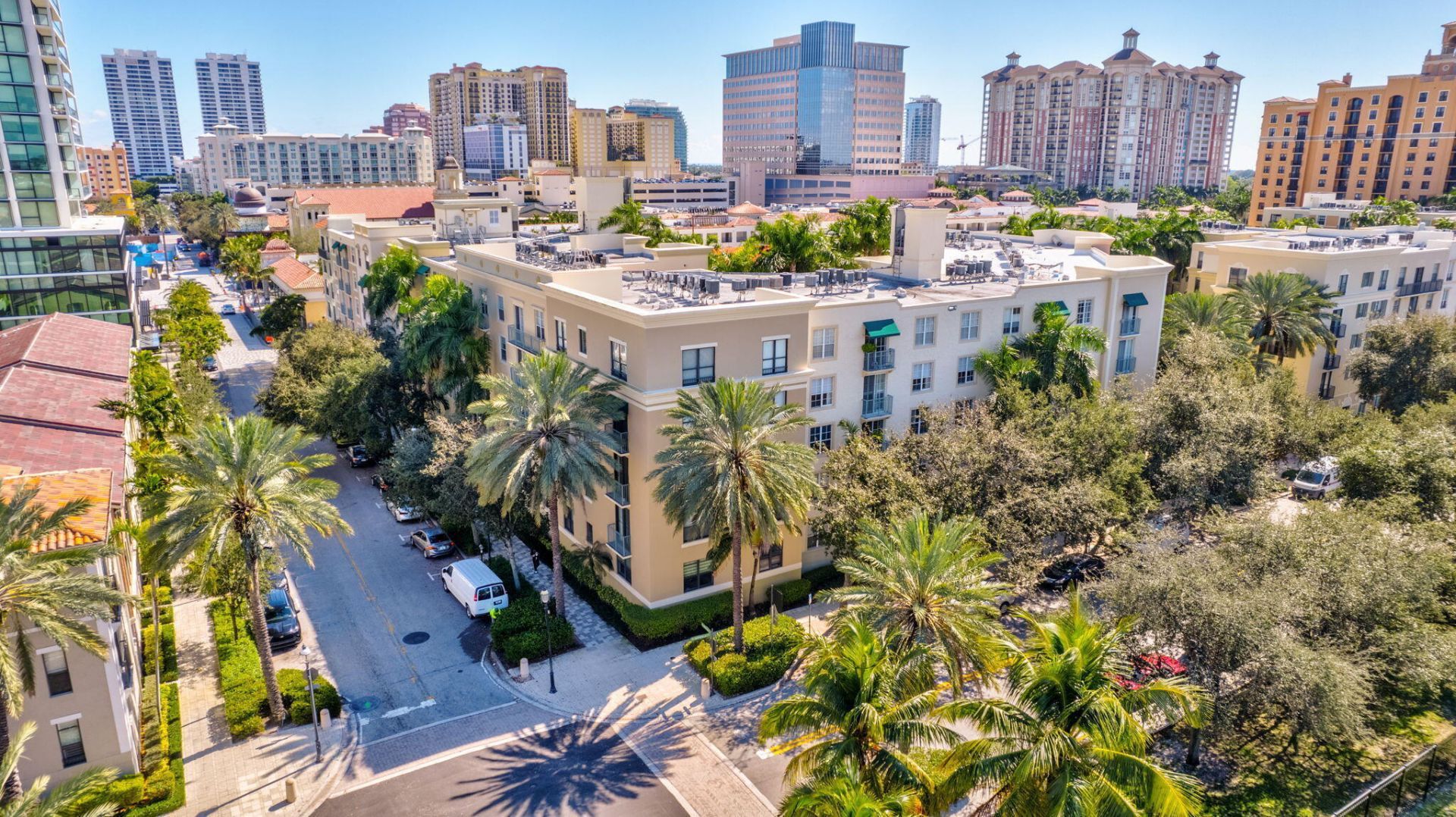 780 S Sapodilla Avenue, Unit 203, West Palm Beach, FL 33401 Photo