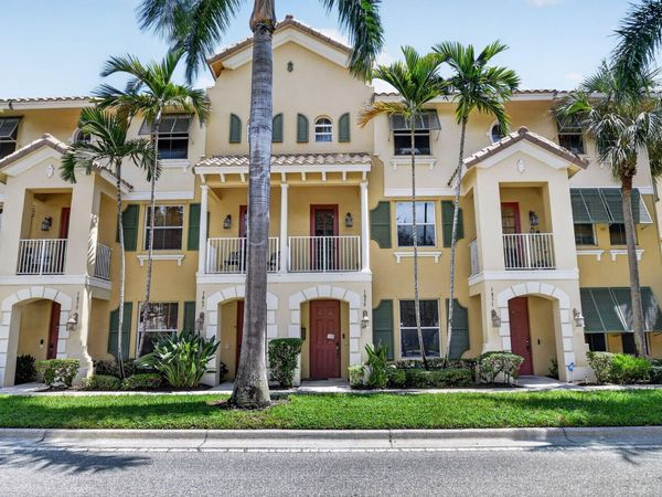 1859 VÃ­a Granada, Boynton Beach, FL 33426
