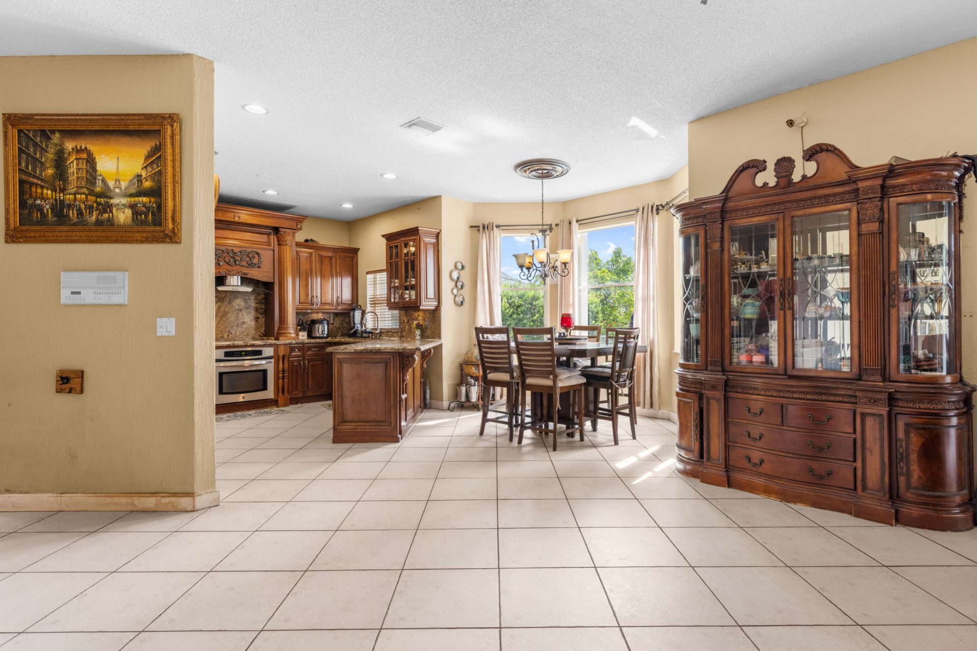 1021 NW 185th Avenue, Pembroke Pines, FL 33029 Photo