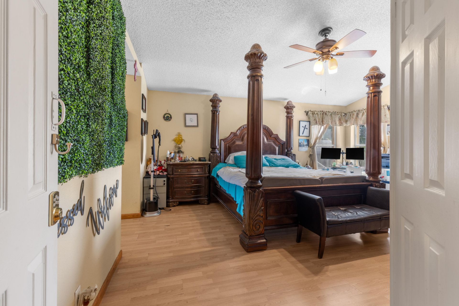 1021 NW 185th Avenue, Pembroke Pines, FL 33029 Photo