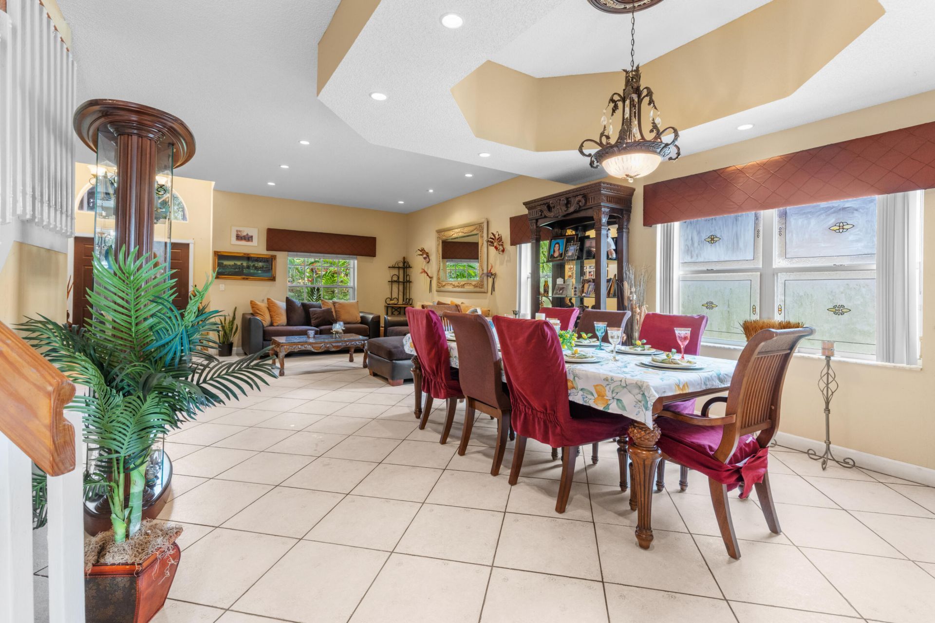 1021 NW 185th Avenue, Pembroke Pines, FL 33029 Photo