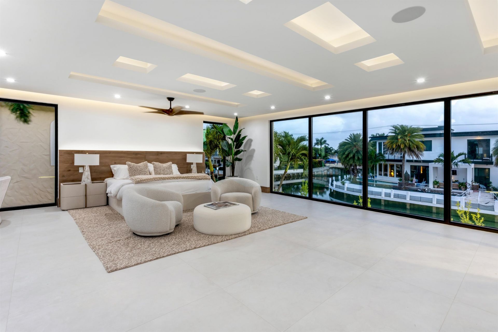 2441 NE 48th Court, Lighthouse Point, FL 33064 Photo