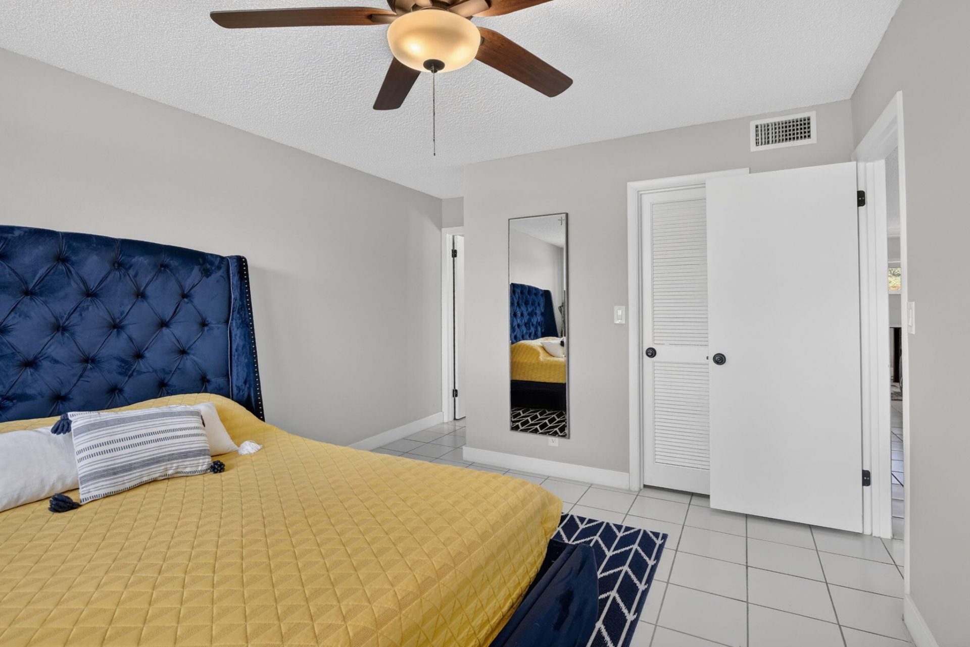 9923 S Hollybrook Lake Drive, Unit 305, Pembroke Pines, FL 33025 Photo