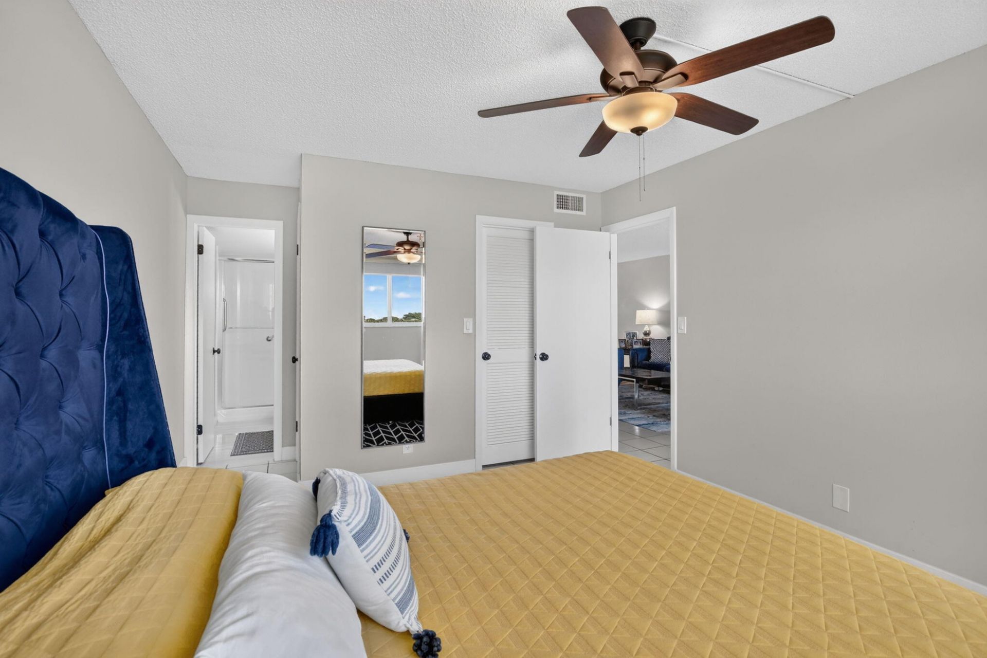 9923 S Hollybrook Lake Drive, Unit 305, Pembroke Pines, FL 33025 Photo