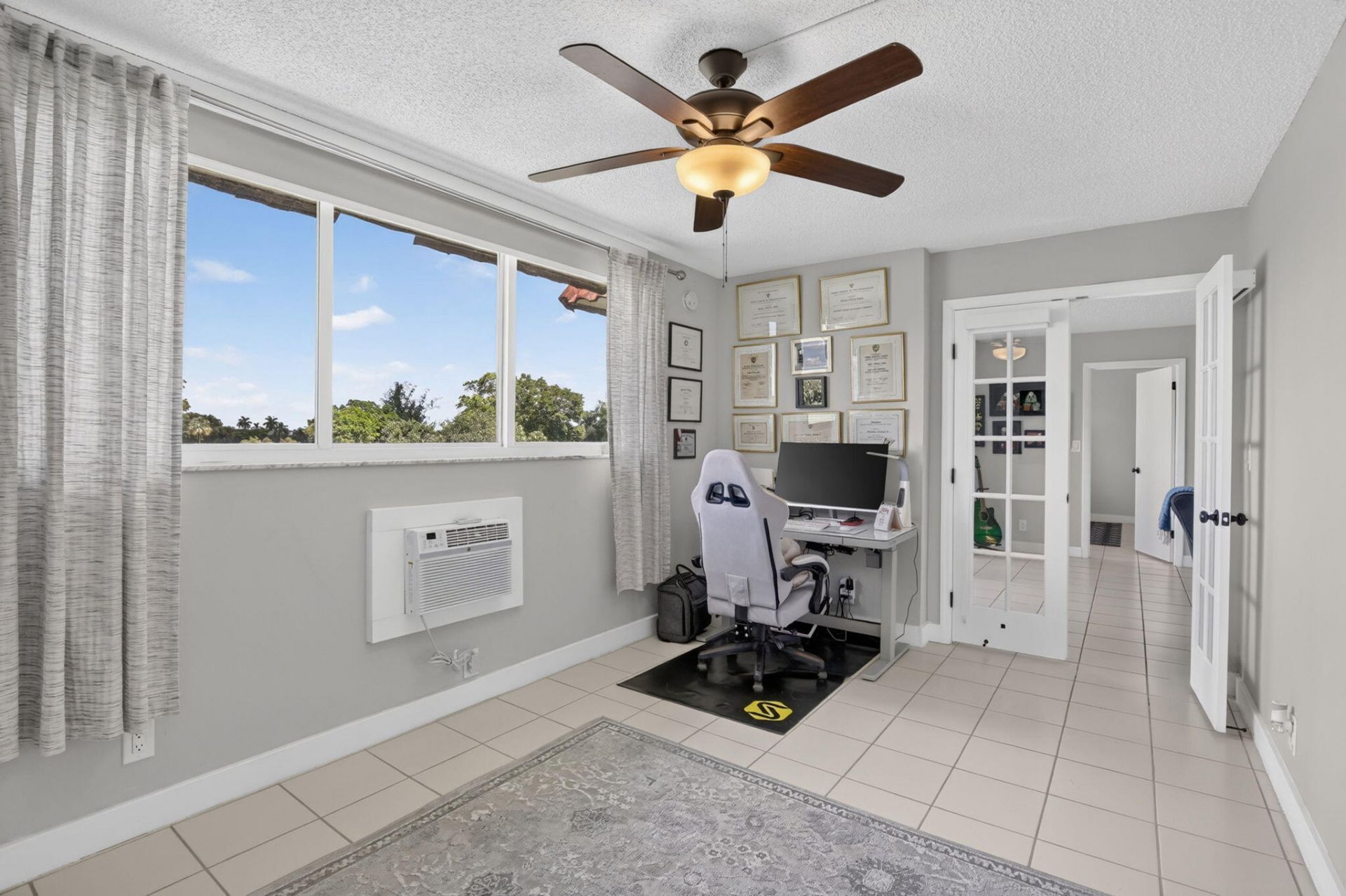 9923 S Hollybrook Lake Drive, Unit 305, Pembroke Pines, FL 33025 Photo